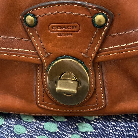 Coach Legacy Bag - Picture 3 of 8